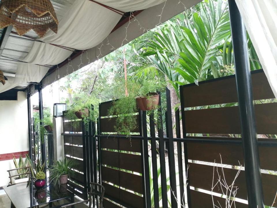 Cozy Inn Mactan Lapu-Lapu City Exteriör bild
